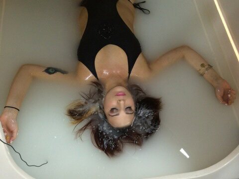 Float-es